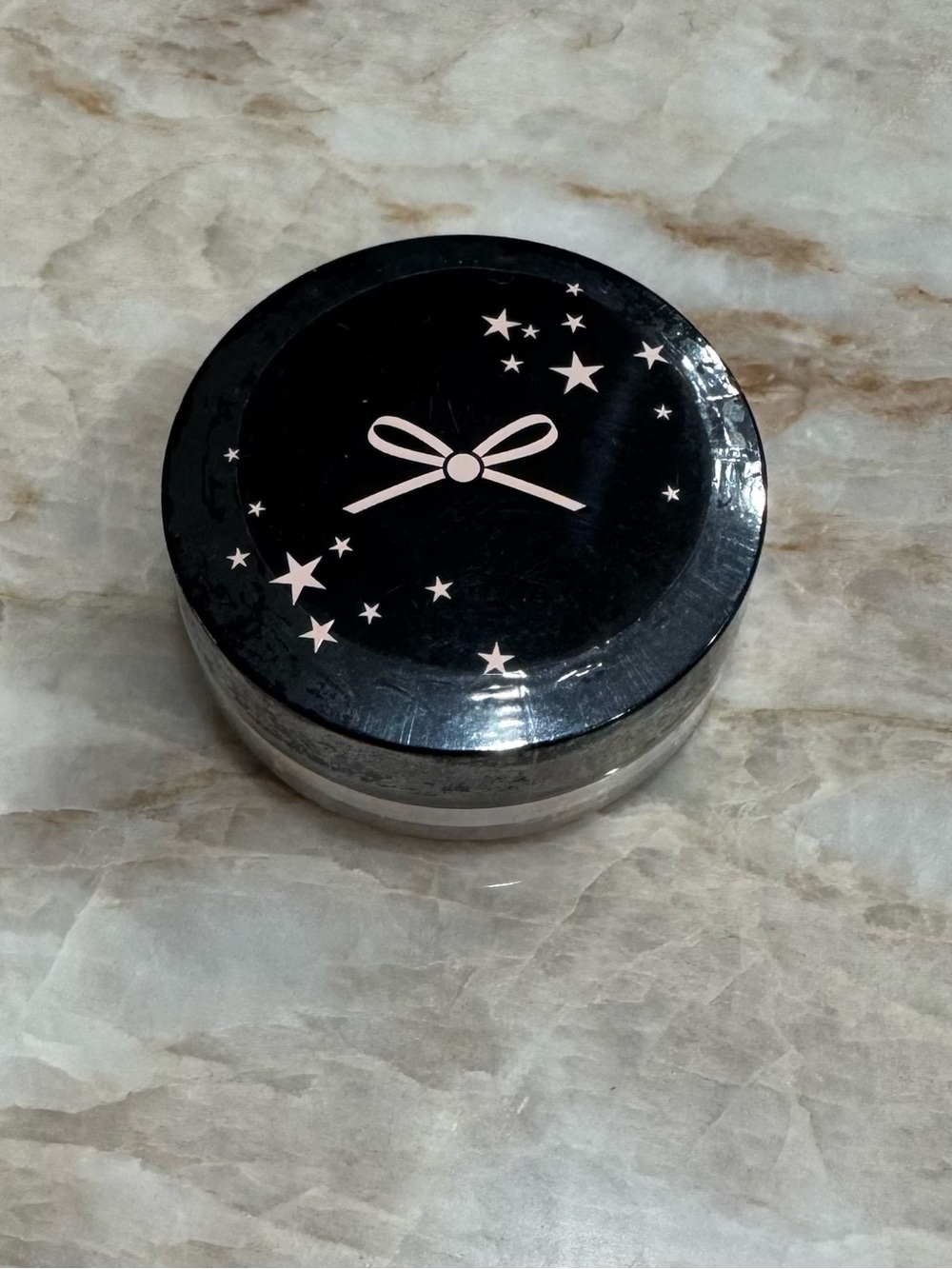 Extraordinary Translucent Setting Powder